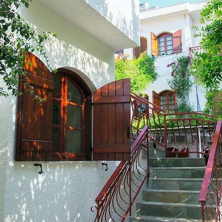 Villa Mikra Asia Poros Town Exterior foto