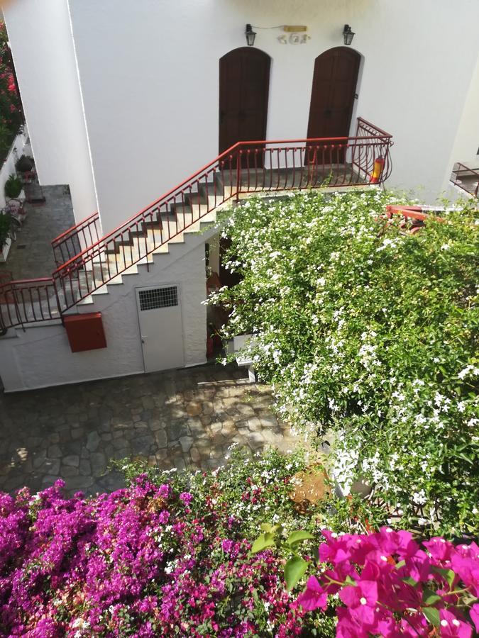 Villa Mikra Asia Poros Town Exterior foto